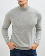 Raffinierter Herbst-Rollkragenpullover