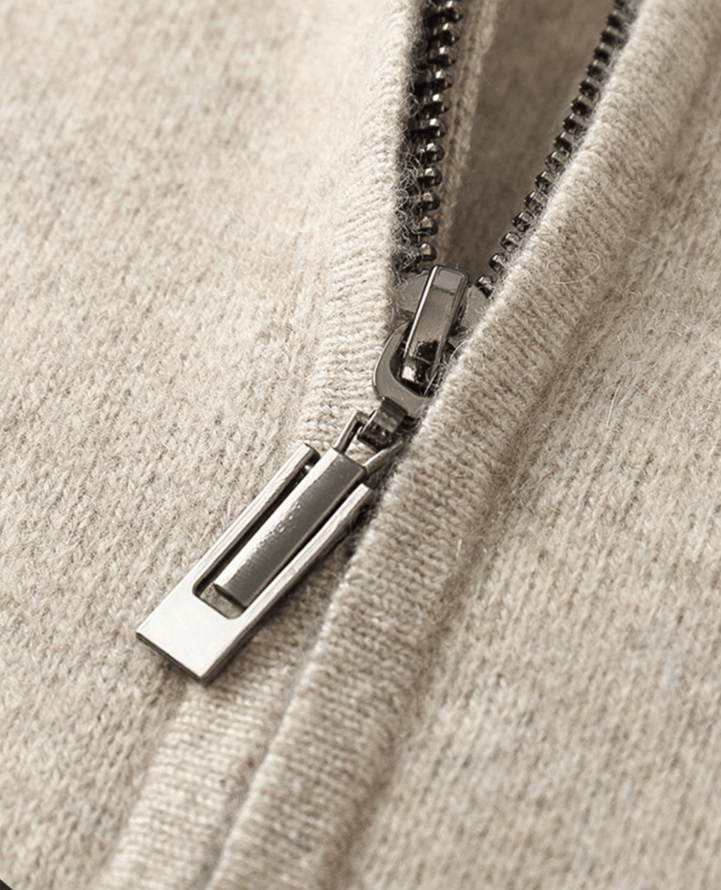 ZIP Neck BEIGE